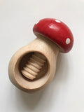 Wooden nut cracker / conker clamp