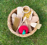 Carla’s Treasure Basket with 15 sensory-rich objects