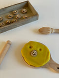 Carla’s Treasure Wooden Number Playdough Stamps / Double Sided 0-9 log slices