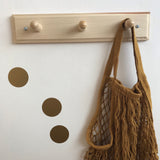 3 pegs rack