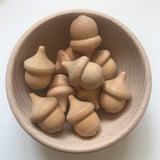 Wooden Acorns - set of 10 / Outlet