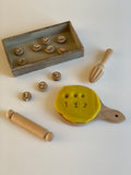 Carla’s Treasure Wooden Number Playdough Stamps / Double Sided 0-9 log slices