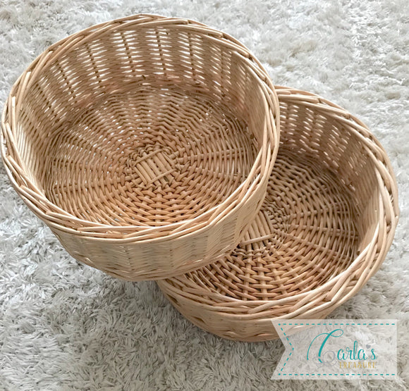 Natural willow baskets / Set of 2