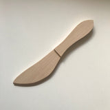 Montessori Child-friendly wooden knife (1)