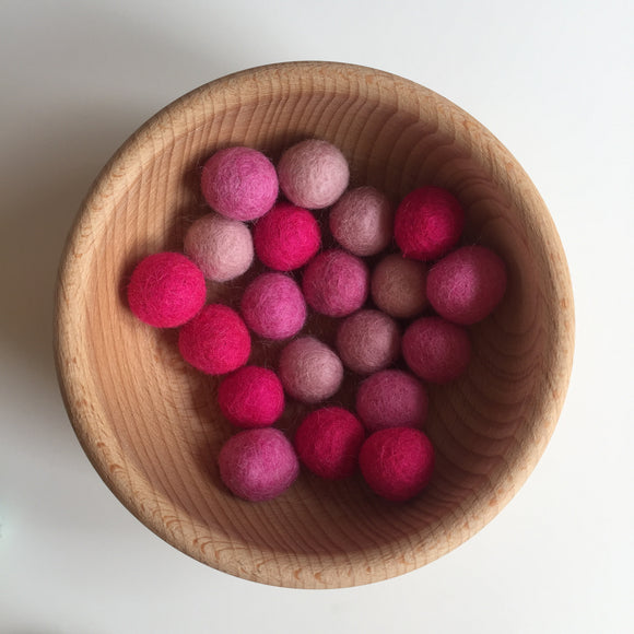 Shades of Pink Felted Balls - 10 pieces- 20mmD each pompom